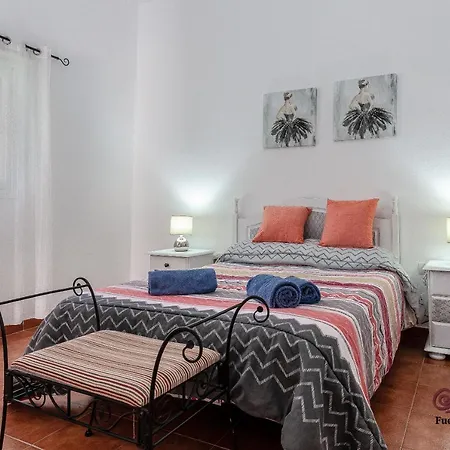 Casa Emblemática Casa Del Cuartel Apartamento