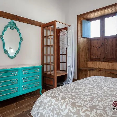 Casa Emblemática Casa Del Cuartel Apartamento